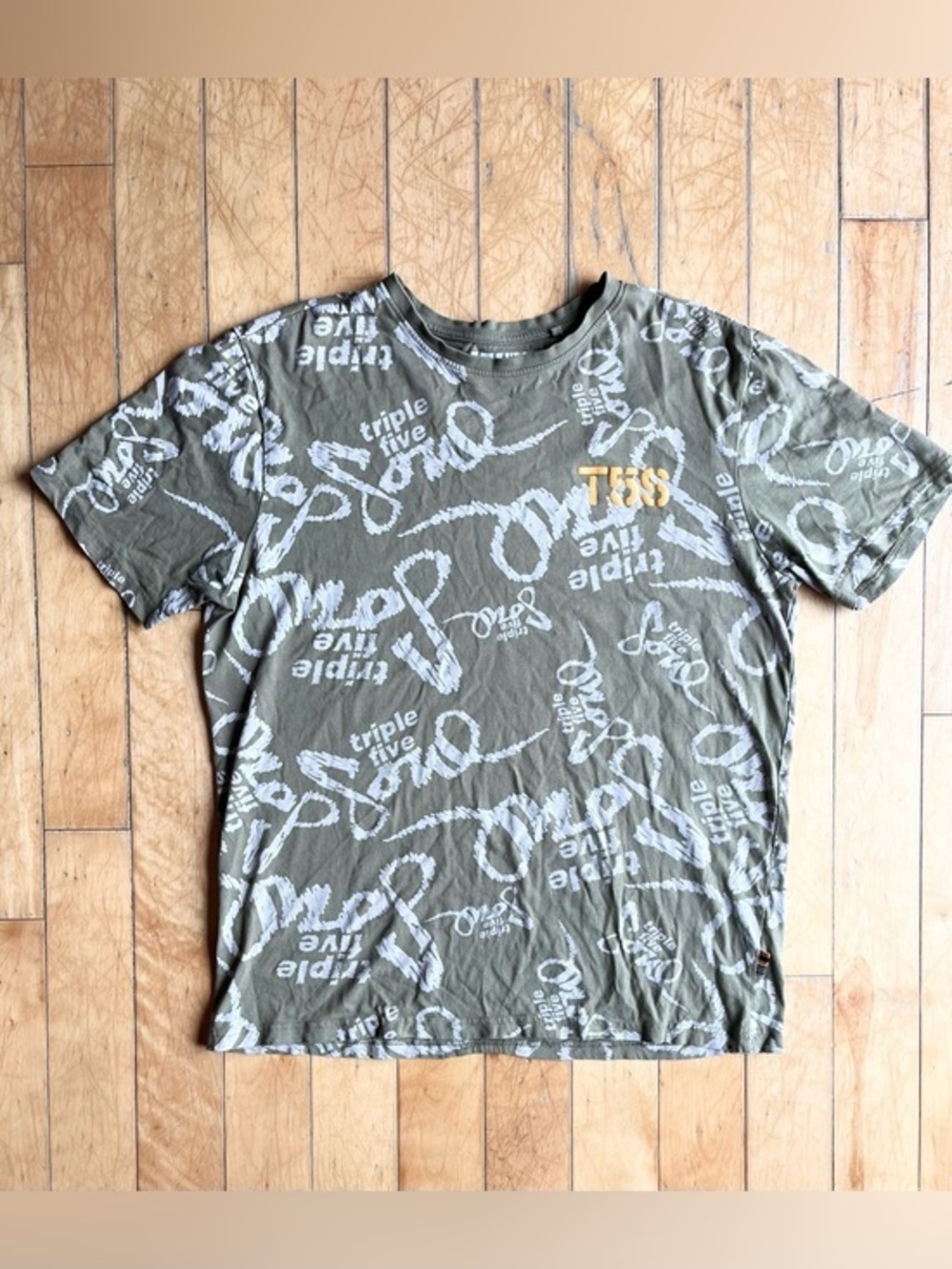 Triple Five Soul 100% Cotton Olive All‑Over Logo T‑Shirt Size Large – T5S